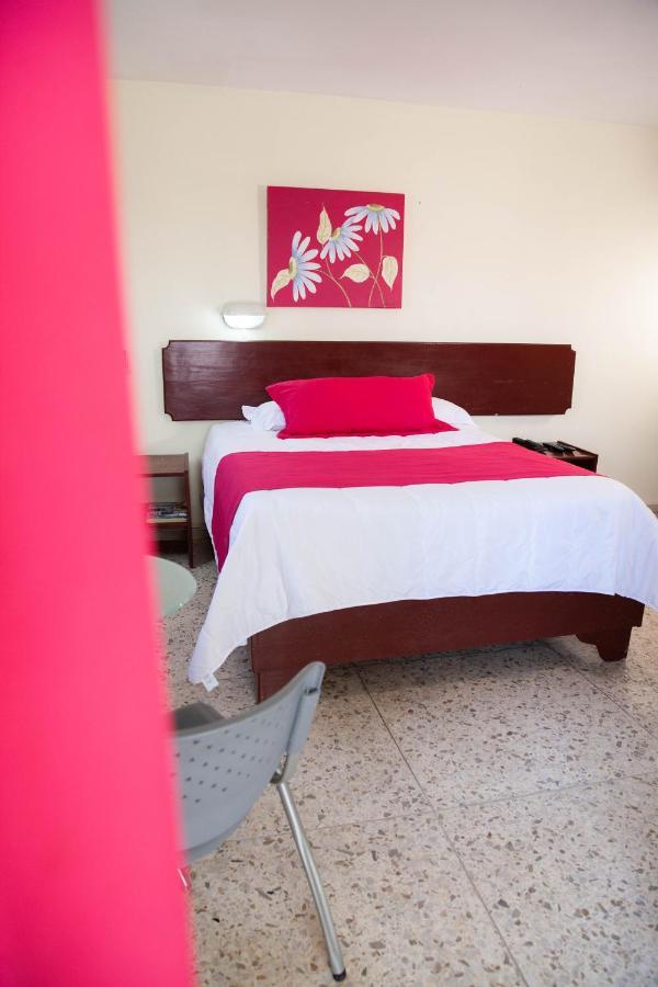 Drake Piantini Santo Domingo Aparthotel ภายนอก รูปภาพ